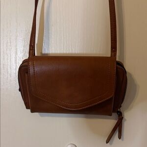 Elegant Brown Leather Shoulder Bag
